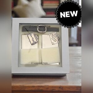 Liz Claiborne metal bon voyage 2 luggage tags vintage box